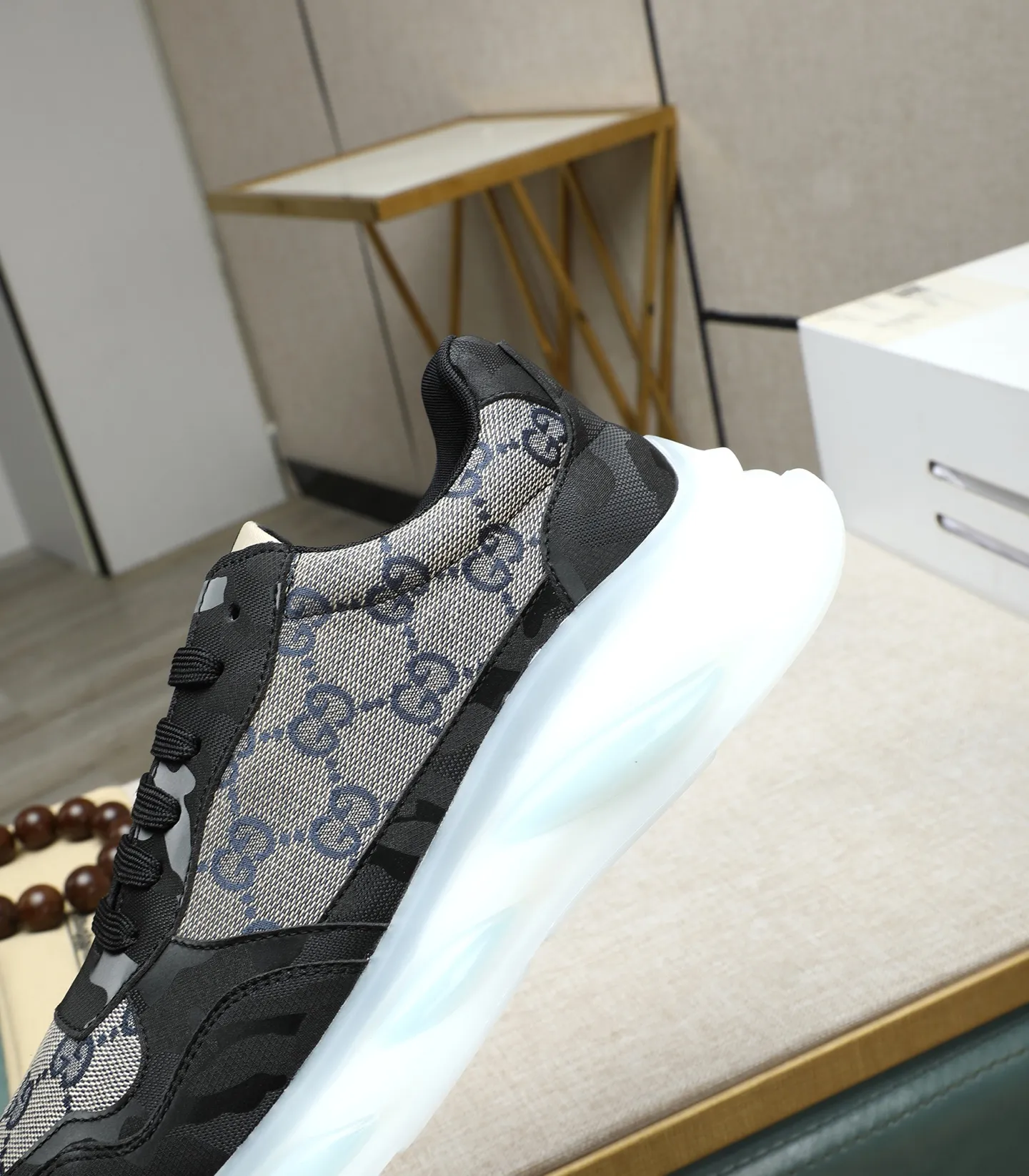 Men's shoes💰440 GUCCI🔍🔍Latest spring style On sale at the same time at the counter, original calfskin imported from Italy, genuine leather lining, (high-end, luxury, and class) exquisite workmanship, soles: original soles specially provided by the original factory, ⚠Exclusive double-layer movable molded soles are super comfortable⚠, real photos🎬The real ones are better🔍🔍"High quality·Follow the order" code number 38-44